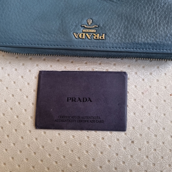 Prada Vitello Grain wallet. Authentic - Picture 11 of 13